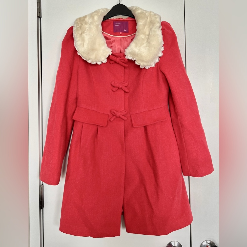 wool blend coral coat with detachable white fur collar
